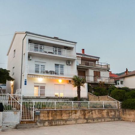 Apartmani Kristijan Crikvenica Exteriér fotografie