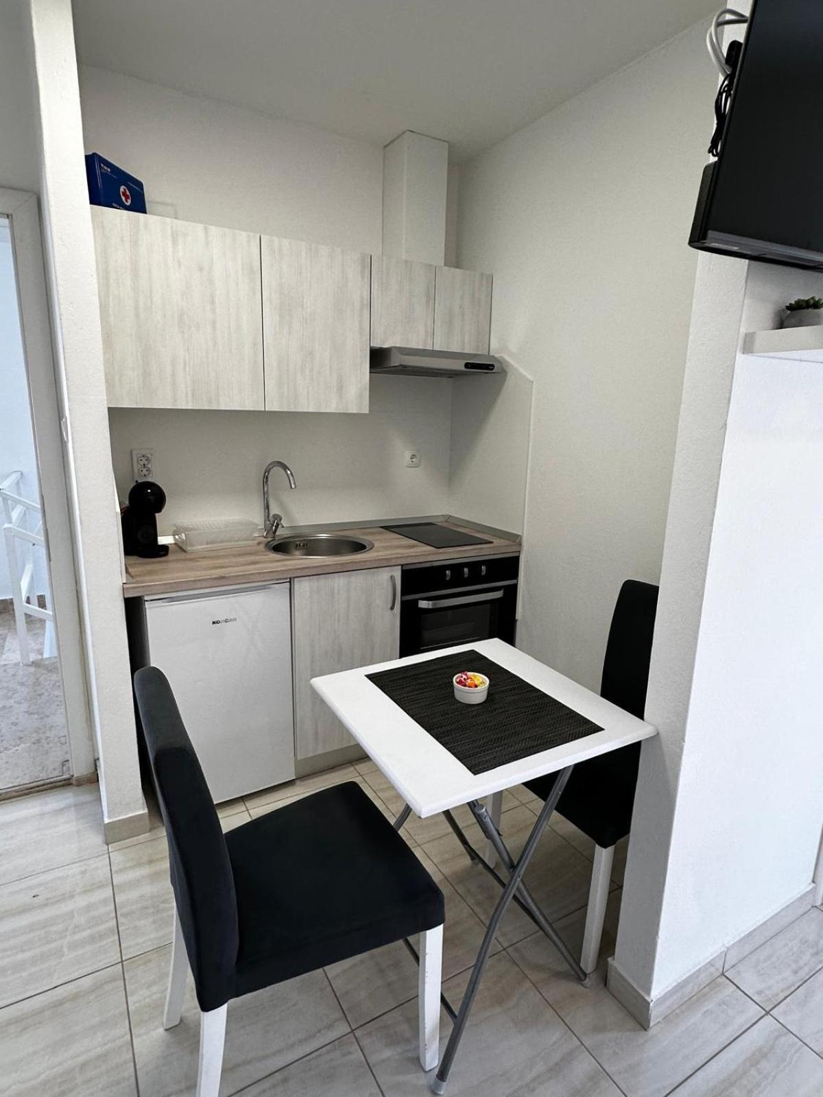 Apartmani Kristijan Crikvenica Exteriér fotografie