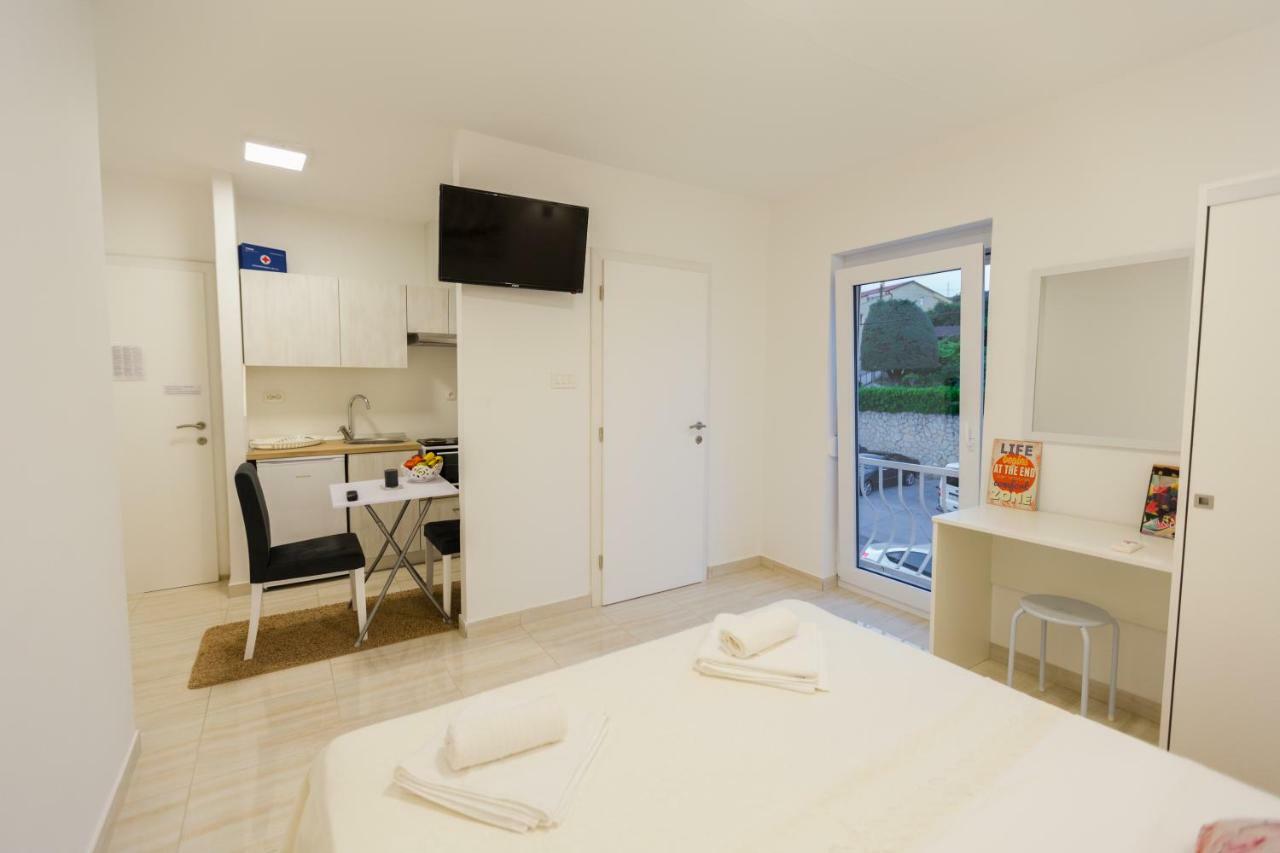 Apartmani Kristijan Crikvenica Exteriér fotografie